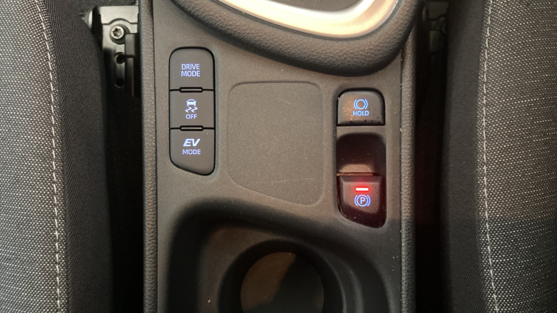 Toyota Yaris 1.5 Hybrid Design 5dr CVT Hybrid Hatchback